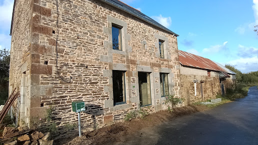 Façade en granit, joints à la chaux — Pays de Dol