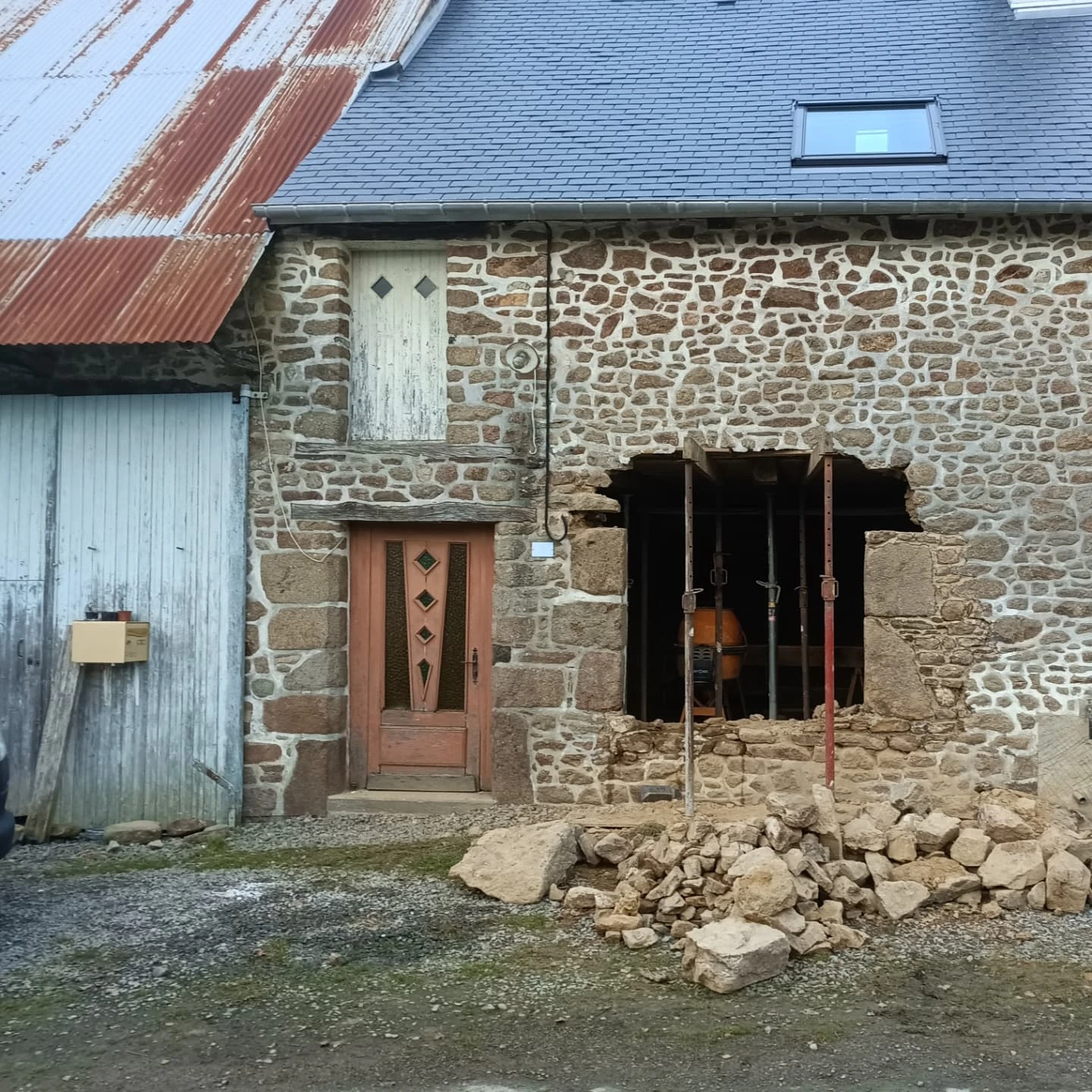 Pendant : Percement et étaiement